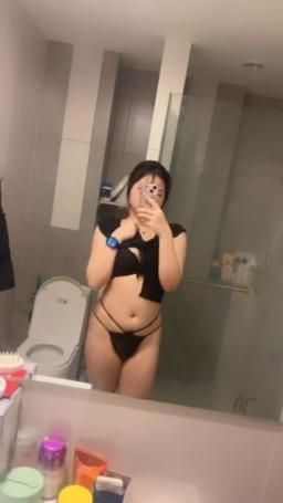 miiniie : What kind of women do you like?Babe