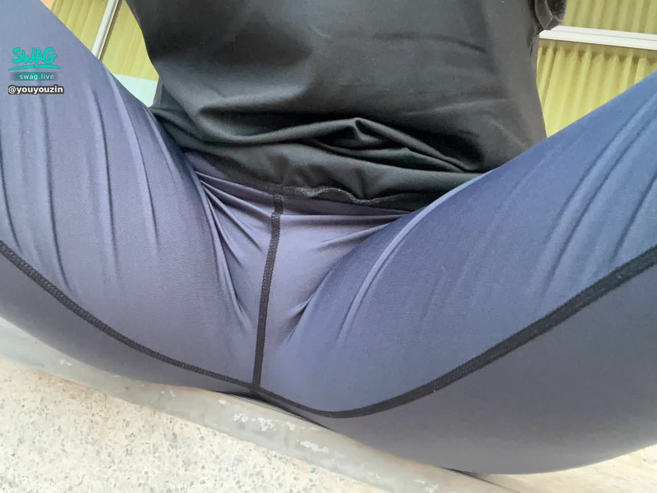 youyouzin : A pussy soaked in sweat from exercising
