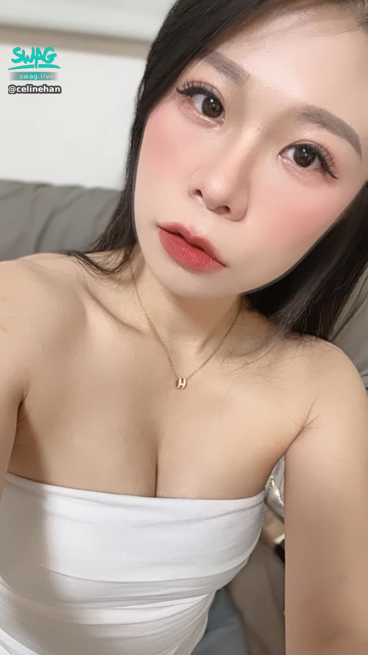 celinehan : 8/21（四）21:00 性感酥胸💋30萬💎慰慰高潮💦50萬💎噴水水💦

#主題直播