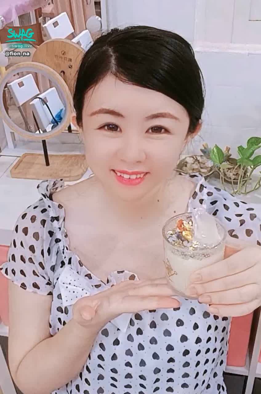fion_na : 自己做的水晶手工蠟燭，希望大家愛情事業都可以很順利Babe