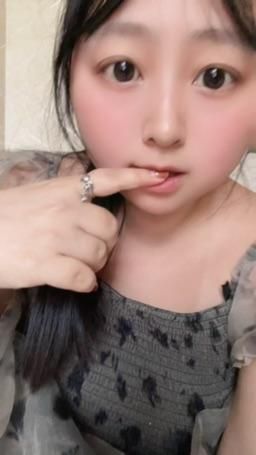 isxiaonan : 在工作 帶著跳蛋 刺激好刺激 好怕被發現喔