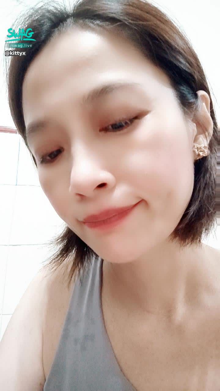kittyx : 來看看美麗Babe夜景20點上直播