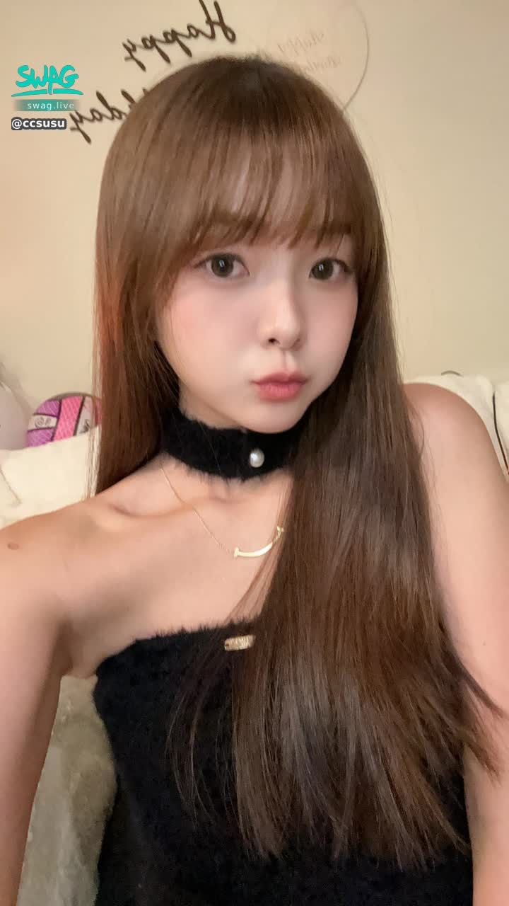 ccsusu : 23：00 準時上播唷✨

馬爾地夫比賽持續進行中～
走過路過都可以送我一顆沙灘球支持酥酥♥️
酥酥會敲擊開心🥳