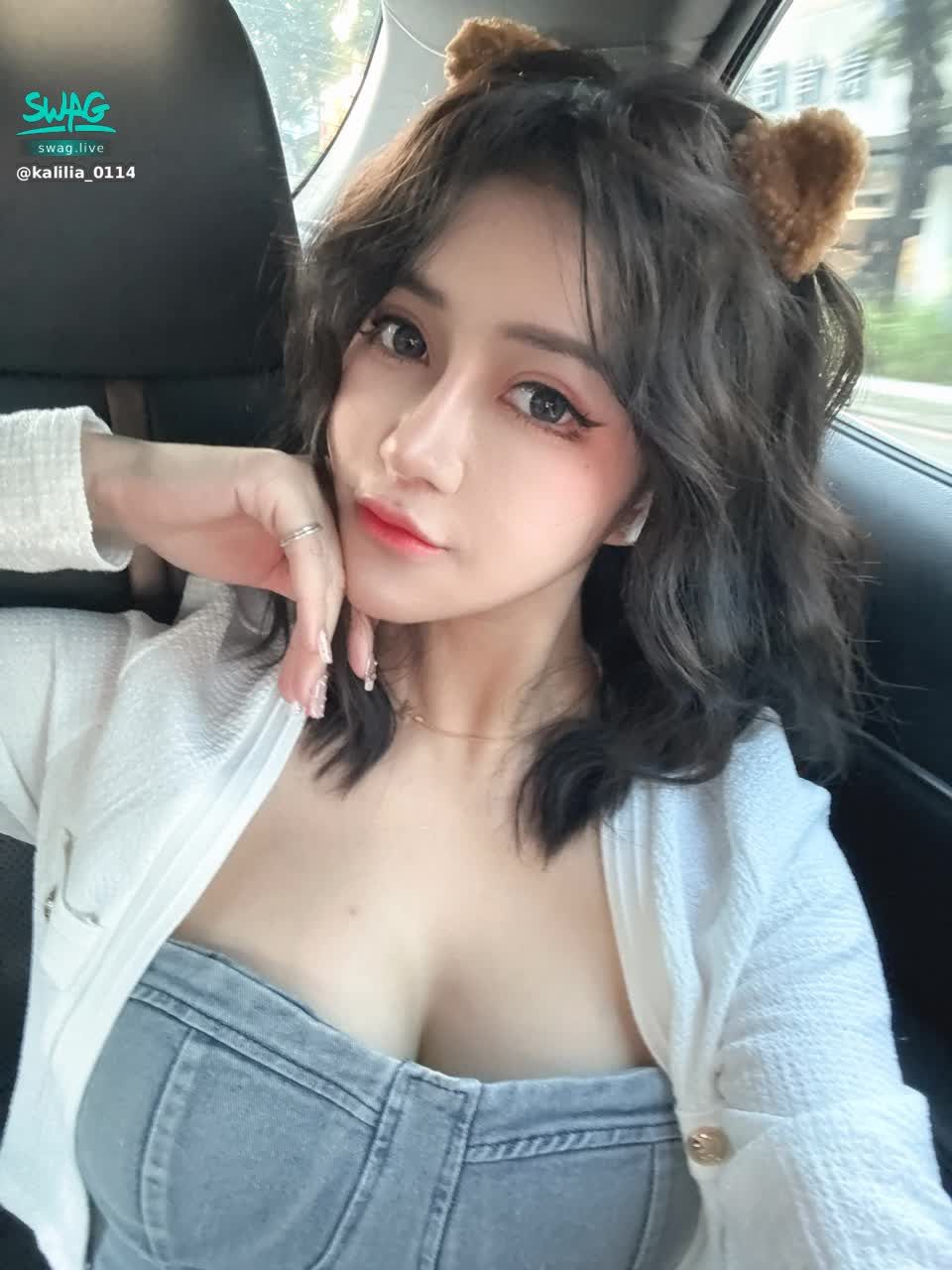 kalilia_0114 : 8/27早上十點到下午三點 直播間見囉🙂