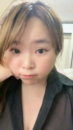 youyouhong : 我怎麼這麼好看🤩