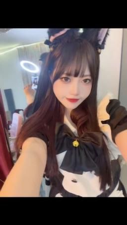 bb8585 : 热爱可抵岁月漫长