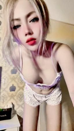 liinda : I'LL BE THERE WHENEVER YOU WANT ME.