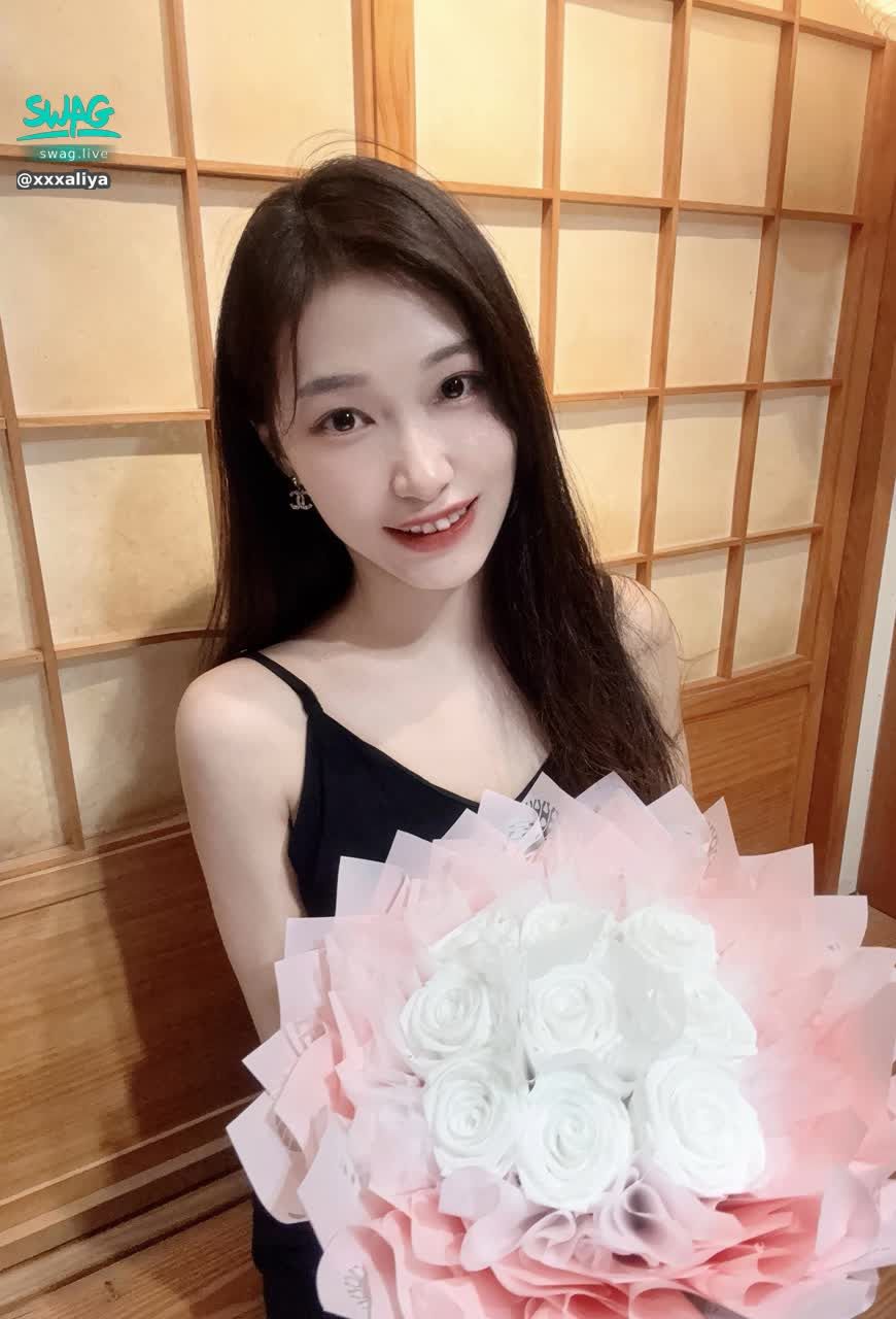 xxxaliya : 花花🤍