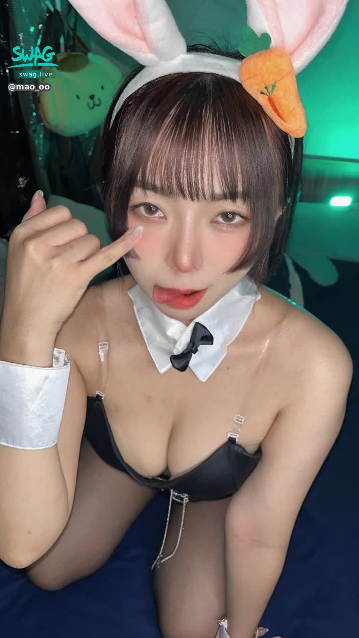 mao_oo : Babe8/31生日播❤️要來跟真央說生日快樂啦🥰 生日播復刻兔女郎❤️❤️