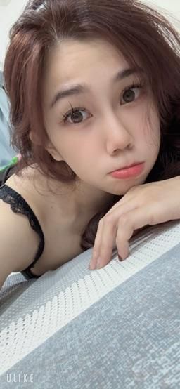 sexy_miya : 一個加油彩球🎁讓Babe看看我今天外出的挑戰😈😈

太久沒露出💦💦一挑戰就來刺激的😈😈

後面超多人路過🙈🙈🙈

露出系列不能放限動🥹想看就私訊支持💓💓

有支持我才有動力拍新片💪🏼💪🏼