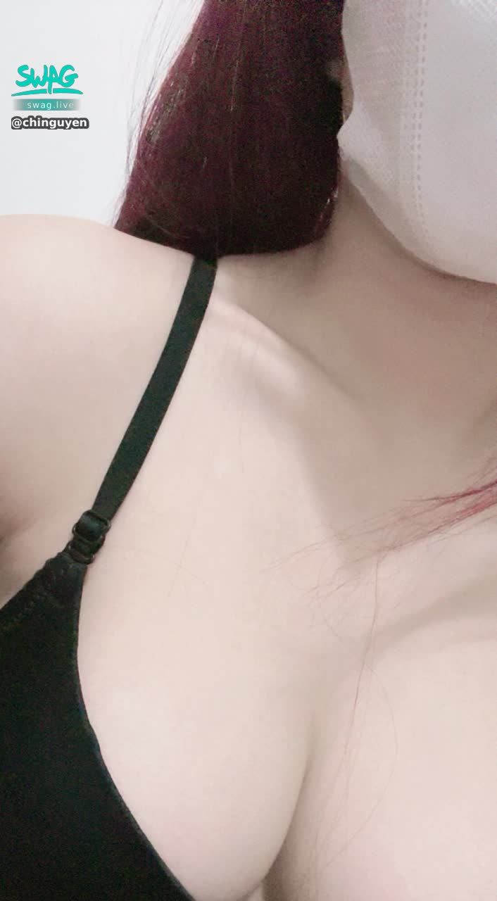  : 