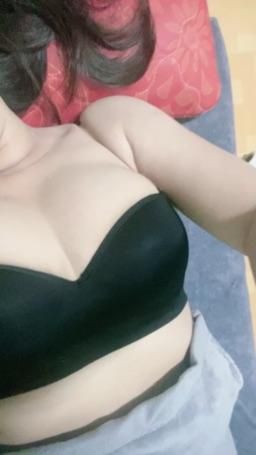 sexyshow18 : ngực