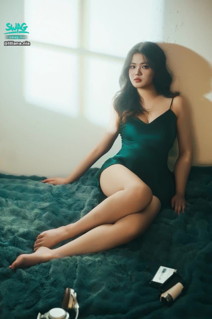 liliana.nia : 你是腿控還是乳控呢😈哥哥快告訴我如何取悅你好嗎🔞 #sexy #性感 #生活 #露臉 #長腿 #睡衣 #大奶🔥 #巨乳