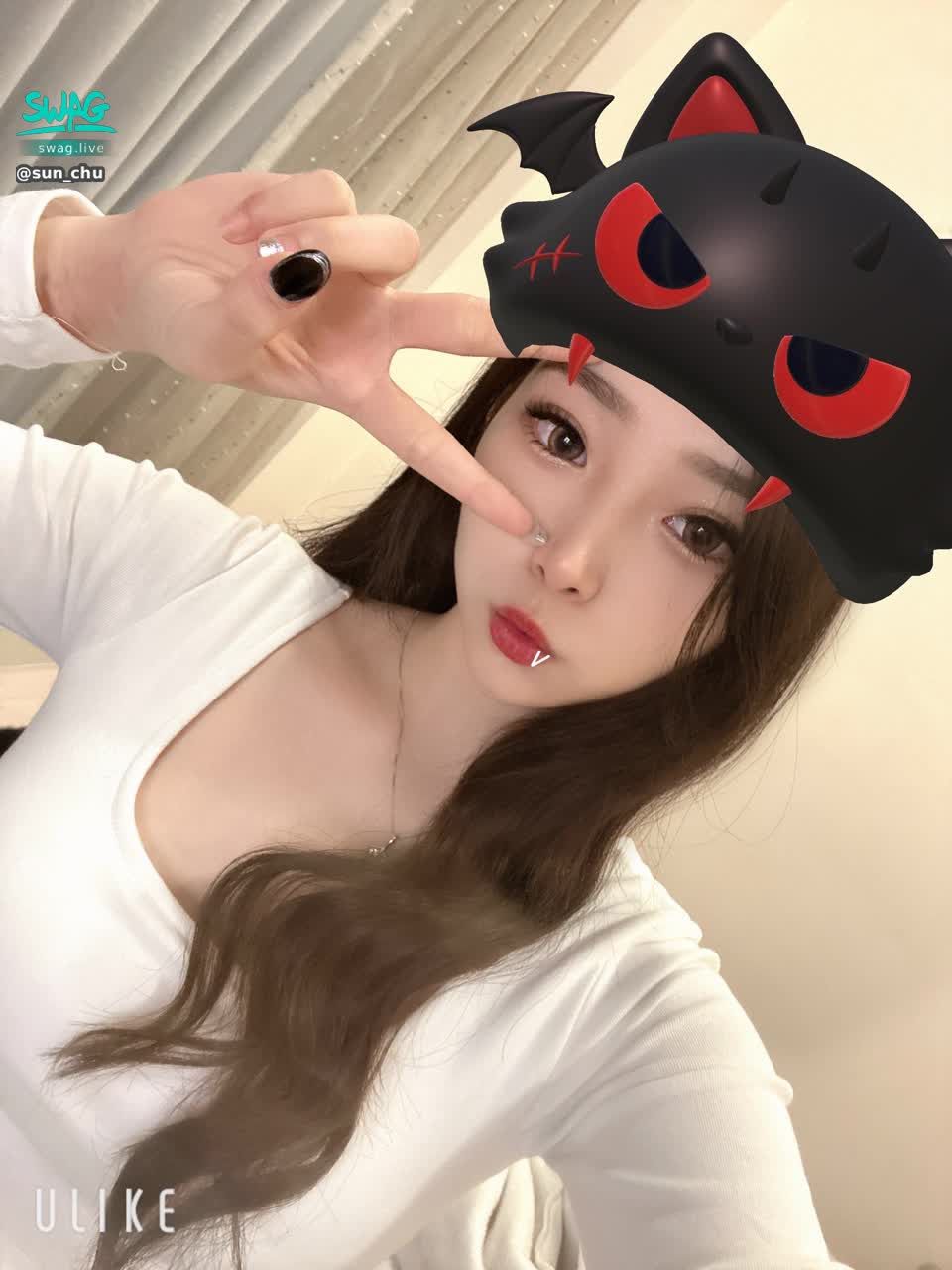 sun_chu : Babe小太陽初來乍到❤️今天晚上首播喔🥰
