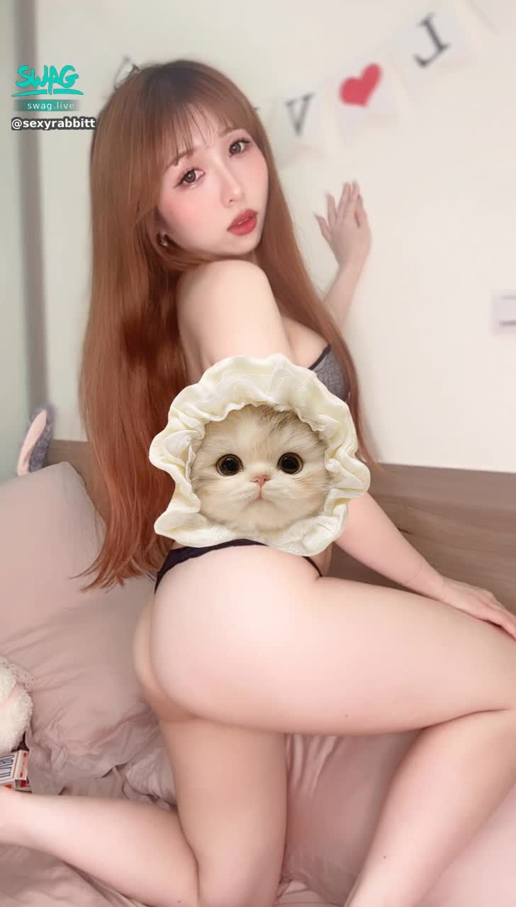 sexyrabbitt : 明天再來陪我玩💗💗
