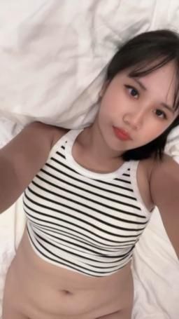tyuh95029 : 不是白虎不行嗎🥵
#露臉 #sexy #大奶🔥 #露點 #誘惑
