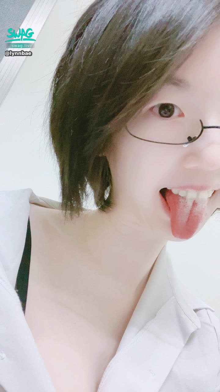 lynnbae : 曾經想和我捉i的點個讚 我就想看看我錯過了誰
#舌頭