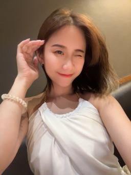 ouopuppy : 前面4部影片全收藏的Babe回覆此則限動+1個防曬油🎁直接升級解鎖🔓「女神衣服掀起來看翹粉頭影片2部」🤭🌸
#7pupu小姊姊