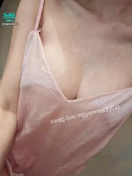 ngyennes33641 : 性感睡衣5️⃣ 粉粉的💗~