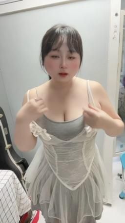 isxiaonan : 晃一晃🐻
要晃出來了呢