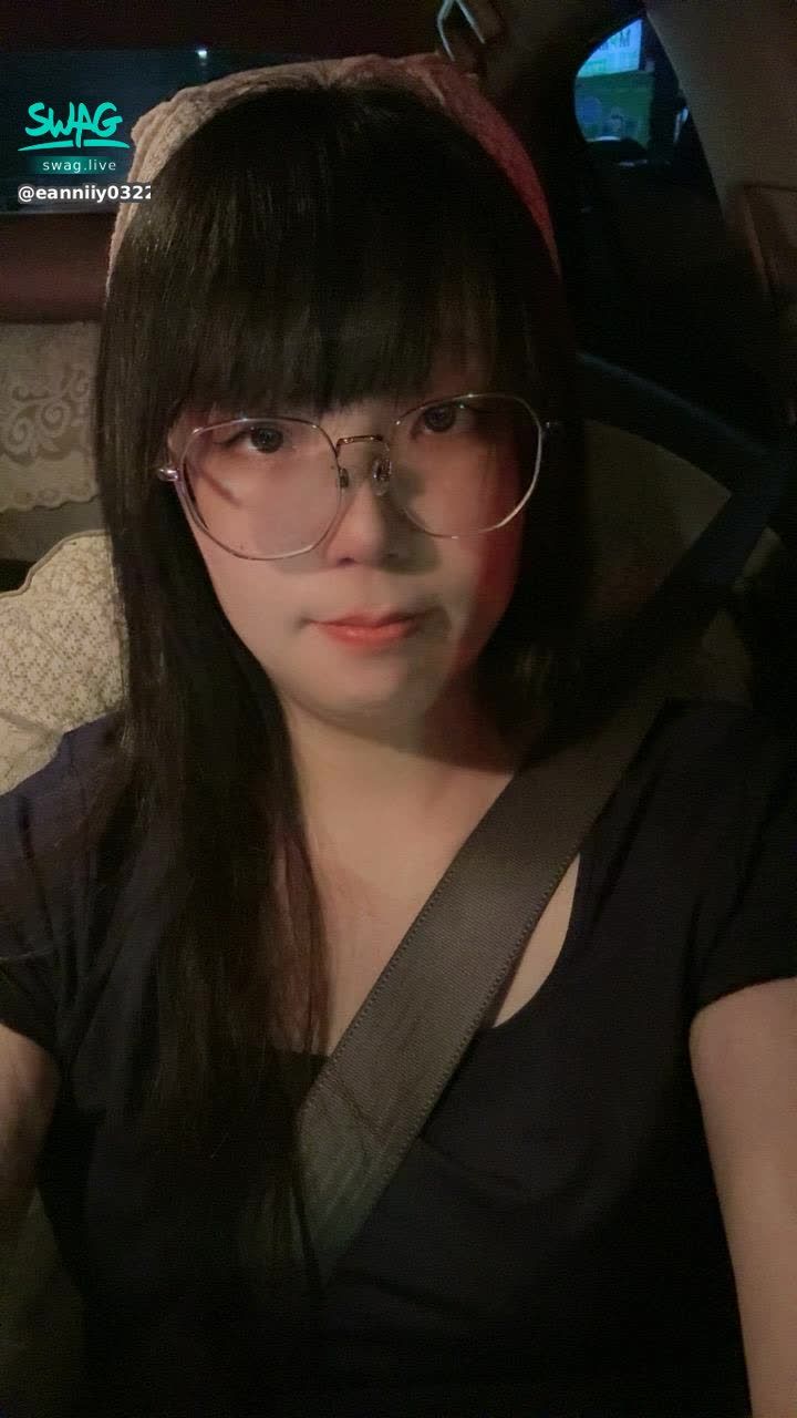 eanniiy0322 : 嗨嗨 大家晚上好🤗本來說今天要去直播 但臨時有事 沒辦法過去了😅
不好意思 🙏如果可以,明天晚上應該會去直播🥰