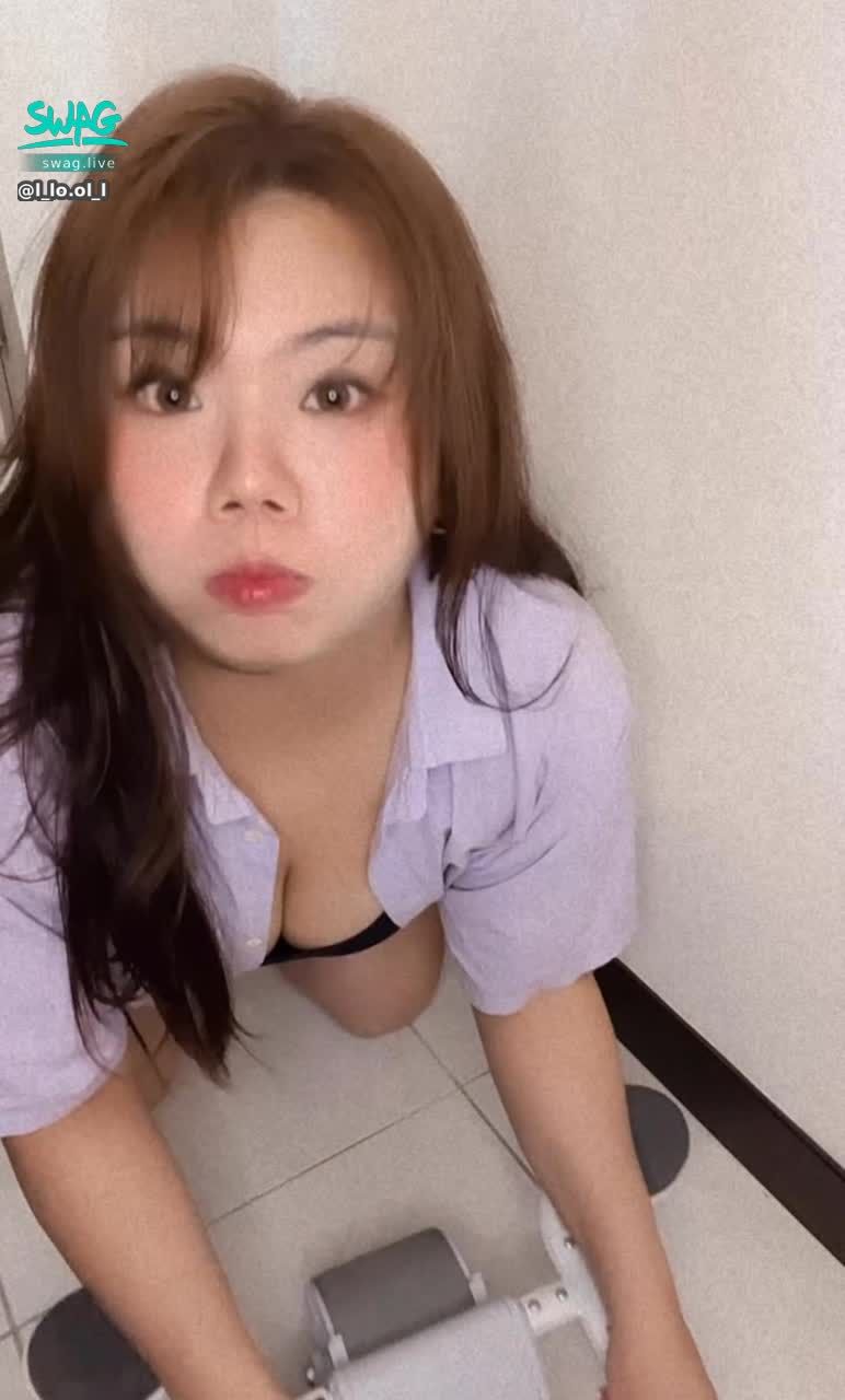 l_lo.ol_l : 吃太飽了，要還債😭