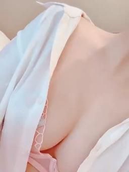or6139 : 好想有个哥哥来爱我 😌