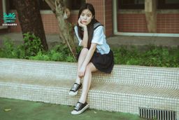 donna886 : 暫時無法那麼快播~
放張學姐照,怕你們太想念我🤫