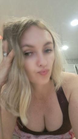 pinkpather : sexy lick lips 💋