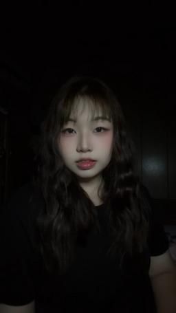 mumuuu_ : 想把你安放在我的左肩，成為我永遠的偏愛𓍯𓂃𓏧♡