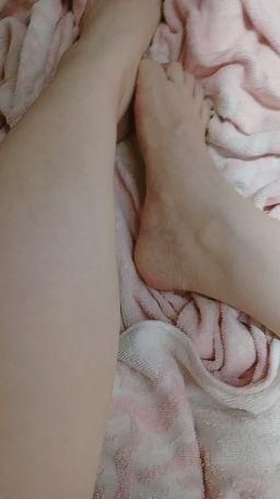 floraof : 間中影下腳腳