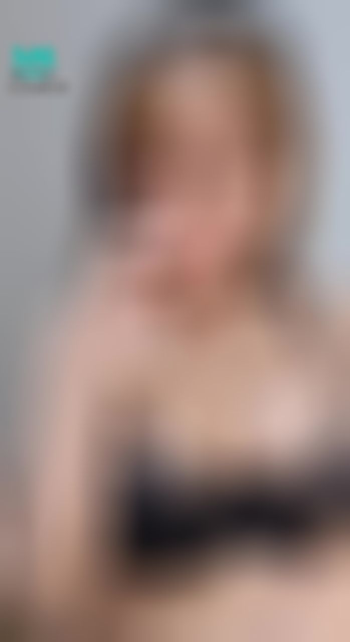 alice_333977 : 黑色蕾絲內衣+細細的小丁
近距離的男友視角✨
讓我當你的小公主⁄(⁄ ⁄ ⁄ω⁄ ⁄ ⁄)⁄
#內衣#巨乳