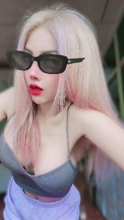 liinda : 我对你感兴趣。