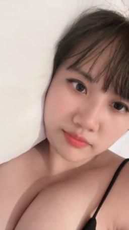 tyuh95029 : 人家…想要了🥵要吃掉我了嗎😈
收集夏日禮物🎁
一個防曬油換兩部大尺影片
#sexy #巨乳