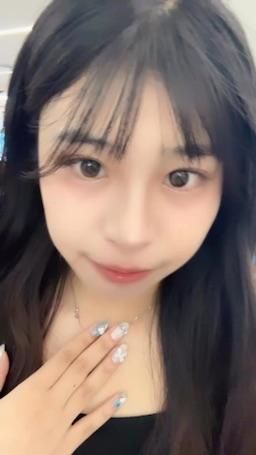 ninikitty : 這兩天流感 發射噴嚏輪迴
大家等等我～～
你們也要照顧好身體🥹