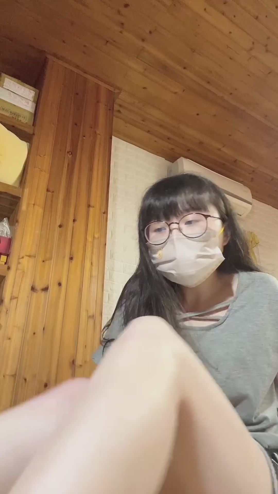 lin880317 : 想看我慰慰嗎🥰那個快來了...最近都好想要😈可以幫我的話私訊我一下好嗎💦 #長腿 #誘惑 #sexy #性感 #騷 #私訊