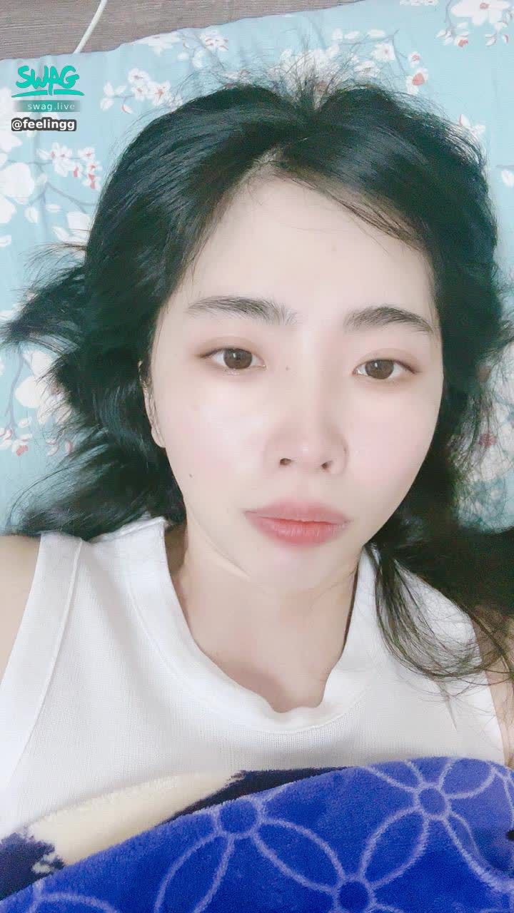 feelingg : 生理期快點走吧
我想開直播😭