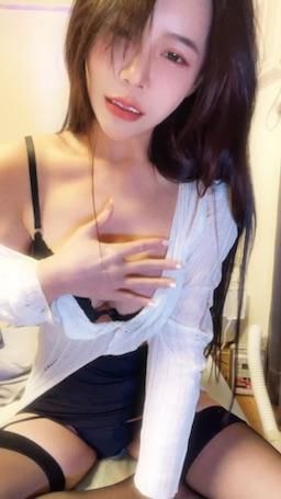 pinksweetbaby : 低鑽OL風格 喜歡嗎🫣
完整版私訊我+1999💎