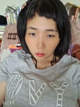 y********y : 奶奶希望被甜甜