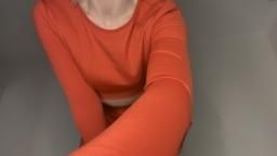 olyablondegirl : Do you like my outfit?
