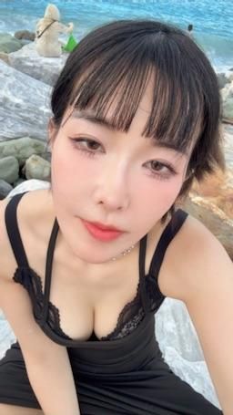 anitabebe : 🤩