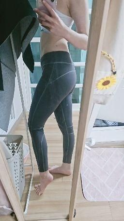 aileenn : 有喜歡瑜伽褲的哥哥嗎？