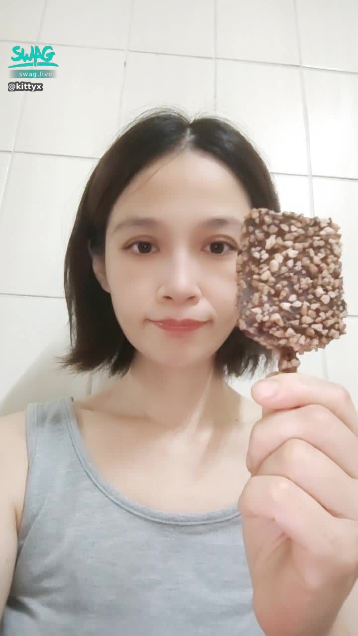 kittyx : 吃冰萬歲Babe