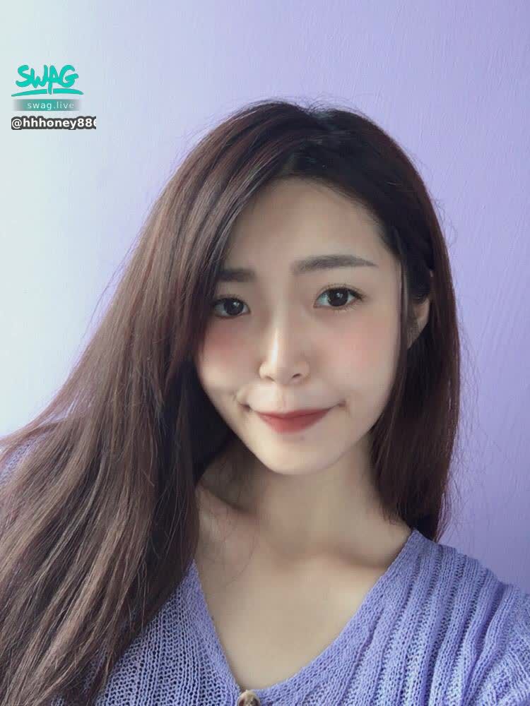 hhhoney886 : 9/30綠綠的播💚💚💚
10:00-12:00
16:00-20:00
會分兩個時段呦🫶🏻來找我聊天聊內子宮到外太空！