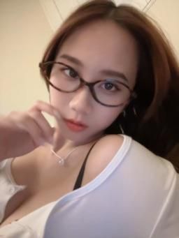ouopuppy : 💋教師節限定💋
Babe同學⋯這樣撲倒巨乳美女老師是想要做⋯💦😈？
#7pupu小姊姊