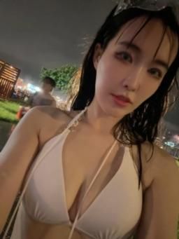 anitabebe : 🤨