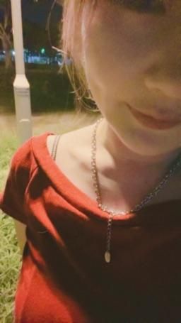 sasabebe : 露臉🙈Babe是不是還沒跟我說生日快樂🎂
要打屁股了！