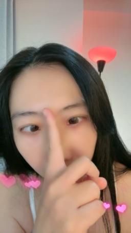 bershuka : 阿嘿顏練習🤣