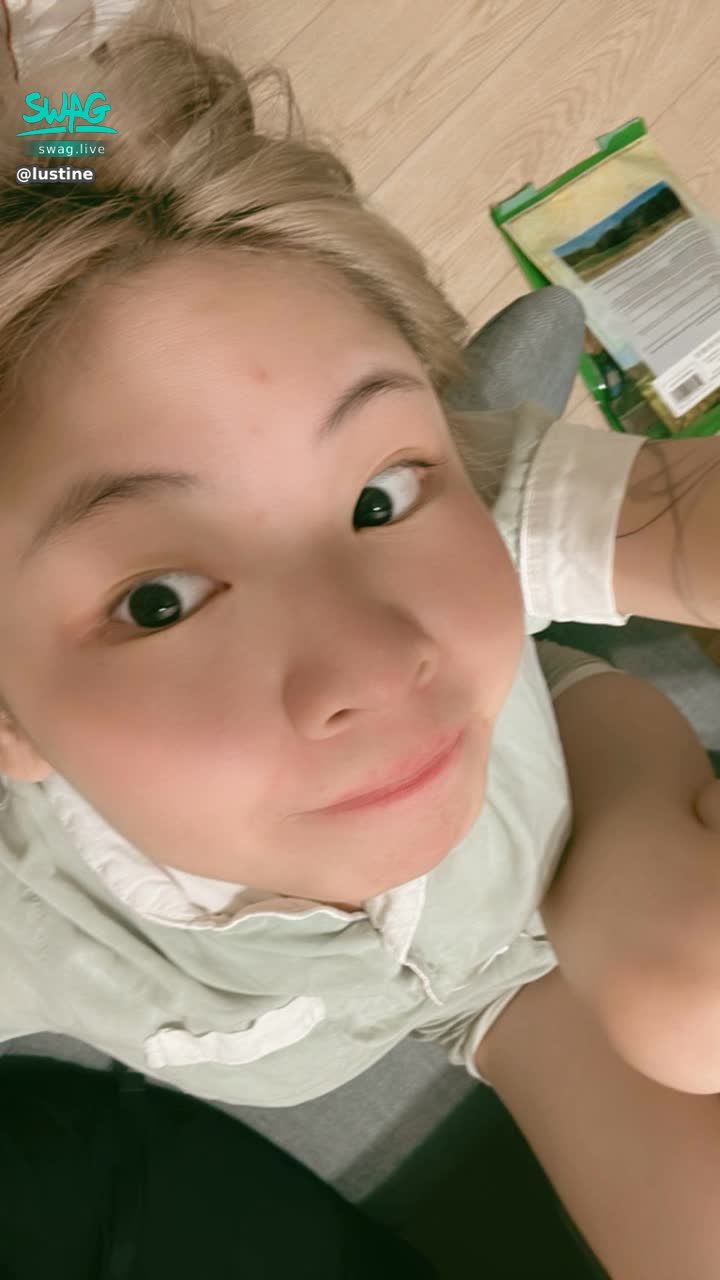 lustine : 有人想要1對1直播嗎❤️有什麼表演想法可以分享給我嗎🥰 #露臉  #可愛 #甜美 #學生 #sexy #性感 #私訊