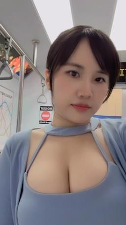 tyuh95029 : 🤭🤫某天在外面ㄉme嘻嘻